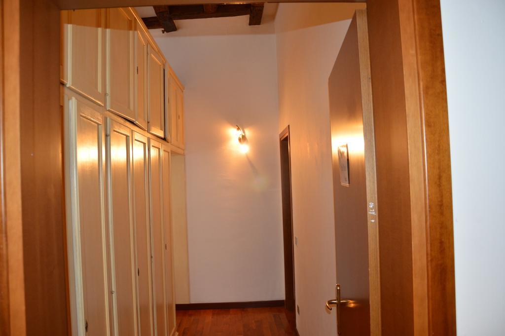 Dorso Duro Apartment Венеція Екстер'єр фото